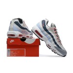 Nike Air Max 95 Red Stardust スニーカー – Air Cushion快適デザインとクラシックなレトロルック Nike Air Max 95 Red Stardust スニーカー – Air Cushionテクノロジーを搭載したスタイリッシュなレトロデザイン