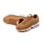 Nike Air Max 95 Wheat Brown CZ3951-700 スニーカー アイコニックなクッショニングとアーストーンのNike Air Max 95 Wheat Brown CZ3951-700 スニーカー