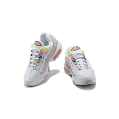 カラフルスタイル：Nike Air Max 95 White Multi DH5722-100 鮮やかなスニーカー - 快適さと個性の完璧な融合