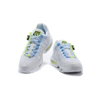 グローバルスタイル：Nike Air Max 95 Worldwide CV9030-100 ホワイト＆グリーンマルチカラースニーカー - 快適さとファッションの完璧な融合