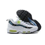 Nike Air Max 95 Worldwide Pack CT0248-100 ホワイト&ブルースニーカー Nike Air Max 95 Worldwide Pack CT0248-100 ホワイト&ブルースニーカー 「Worldwide」ブランディング付き