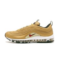 ナイキ エアマックス 97 OG QS メタリックゴールド 884421-700 - レッドスウッシュで際立つゴールドデザイン