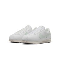 Nike Cortez Leather Summit White Mint Light Bone DN1791-106 - フレッシュなミントアクセントが際立つクラシックホワイトスニーカー
