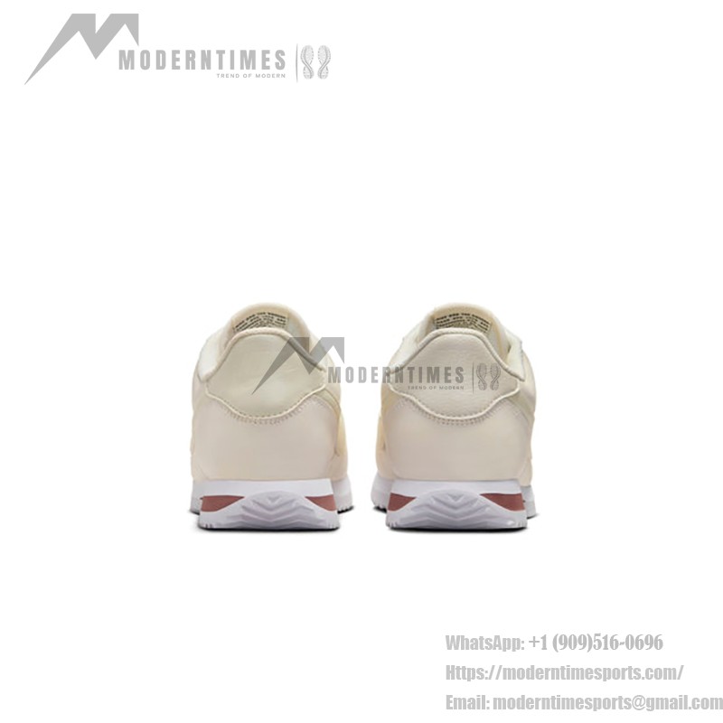 Nike Cortez Phantom Light Bone DN1791-003 Nike Cortez Phantom Light Bone DN1791-003 - ミニマルなクリームトーンのスニーカー