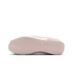 Nike Cortez Textile Light Soft Pink HF6410-666 Nike Cortez Textile Light Soft Pink HF6410-666 - レトロインスパイアのピンクスニーカー