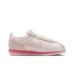 Nike Cortez Textile Light Soft Pink HF6410-666 Nike Cortez Textile Light Soft Pink HF6410-666 - レトロインスパイアのピンクスニーカー