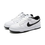 Nike Dunk Low "Reverse Panda" DD1503-113 スタイリッシュで快適な黒白スニーカー Nike Dunk Low "Reverse Panda" DD1503-113 黒白スニーカーのサイドビュー