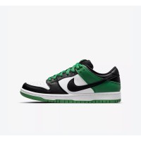 Nike SB Dunk Low “Classic Green” スケートシューズ BQ6817-302 - スタイリッシュなストリートウェア、耐久性と快適さ、アイコニックなグリーンカラー