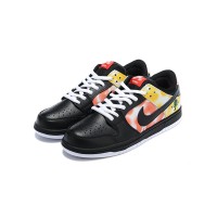 Nike SB Dunk Low “Raygun Tie-Dye” スケートシューズ BQ6832-001 - 鮮やかで大胆なタイダイデザイン、パフォーマンスとストリートウェアに最適な耐久性と快適さ