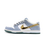 Nike SB Dunk Low "Sean Cliver" DJ2519-400 スケートシューズ Nike SB Dunk Low "Sean Cliver" DJ2519-400 スケートシューズ - ブルー ホワイト ゴールドメタリック