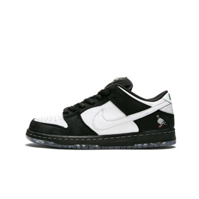 Nike SB Dunk Low 'Staple Panda Pigeon' BV1310-013 – 限定版スケートシューズ | アイコニックなPanda Pigeonデザイン、Zoom Airクッショニング