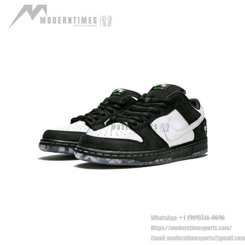 Nike SB Dunk Low 'Staple Panda Pigeon' BV1310-013 – 限定版スケートシューズ Nike SB Dunk Low 'Staple Panda Pigeon' BV1310-013 スケートシューズ – アイコニックなPigeonデザインとZoom Air