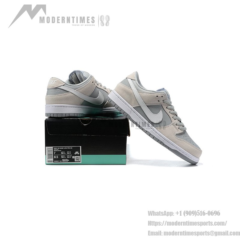 Nike SB Dunk Low Summit White スケートシューズ AR0778-110 Nike SB Dunk Low 'Summit White' AR0778-110 限定版スケートシューズ