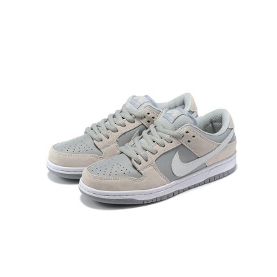Nike SB Dunk Low 'Summit White' AR0778-110 - 限定版 スケートシューズ, スタイリッシュ & 快適, 今すぐ入手可能
