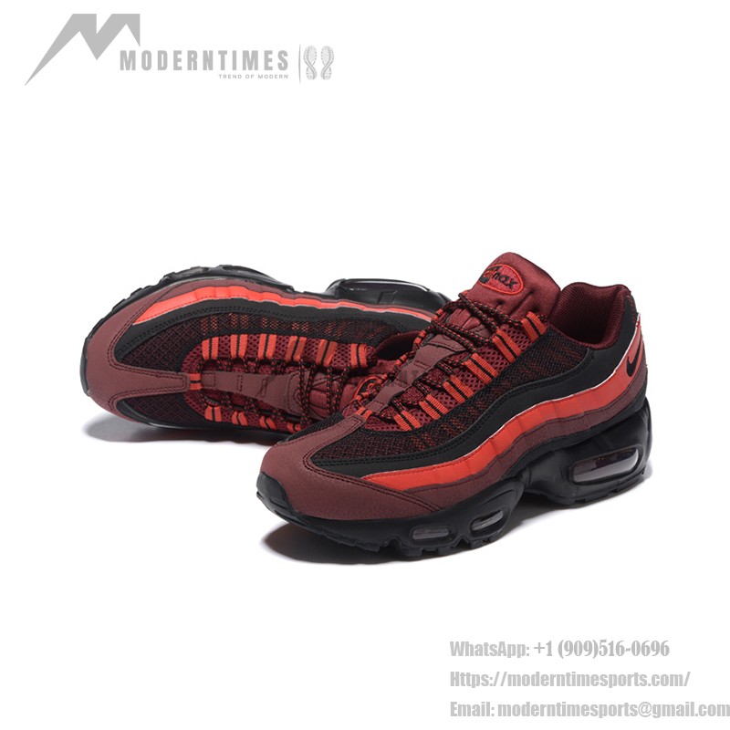 Nike Air Max 95 Essential 749766-600 レッド&ブラック スニーカー Nike Air Max 95 Essential 749766-600 レッド&ブラック スニーカー 側面図