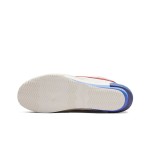 Nike x sacai Zoom Cortez SP OG DQ0581-100 - レトロインスパイアデザイン Nike x sacai Zoom Cortez SP OG DQ0581-100 - Zoomクッション搭載のモダンなスニーカー