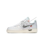 OFF-WHITE x Nike Air Force 1 Low 'AF100' - シルバースウッシュ解体風スニーカー OFF-WHITE x Nike Air Force 1 Low 'AF100' AO4297-100 - メタリックシルバースウッシュを備えたホワイトスニーカー