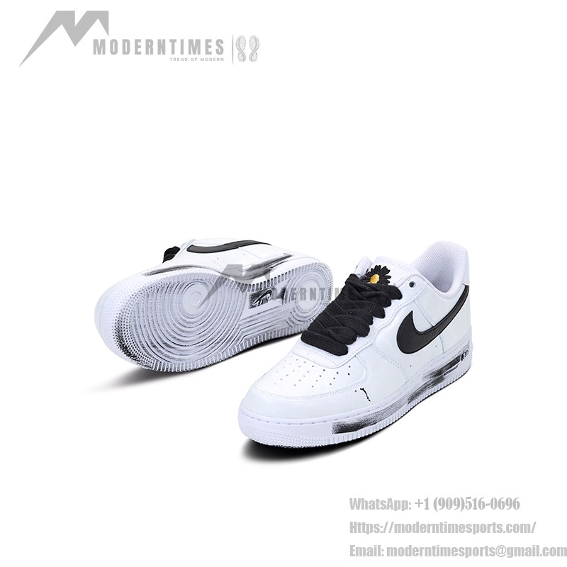 PEACEMINUSONE x Nike Air Force 1 Low 'Para-Noise' - 芸術的なコラボスニーカー PEACEMINUSONE x Nike Air Force 1 Low 'Para-Noise' DD3223-100 - グラフィティデザインを取り入れた白いレザースニーカー