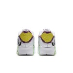 Ruohan Wang x Nike Air Max 90 Flyleather - 芸術的&エコフレンドリー Ruohan Wang x Nike Air Max 90 Flyleather CZ3992-900、カラフルな抽象的パターンとグリーンのアクセントが特徴