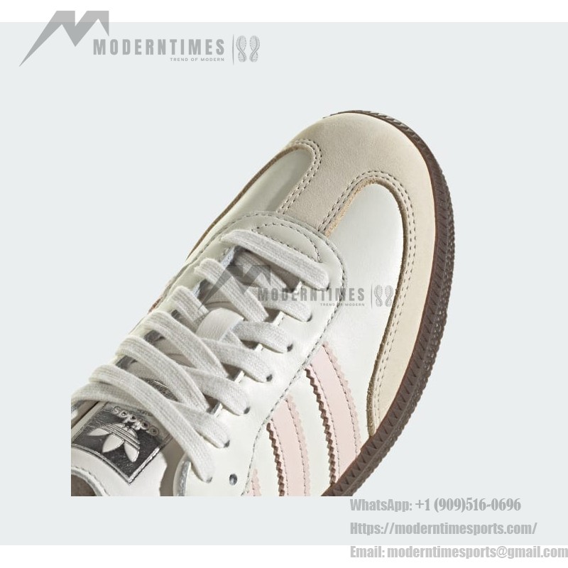 Adidas Samba OG IH2751 - Classic White Sneakers with Pink Stripes Adidas Samba OG IH2751 White Retro Sneakers with Soft Pink Stripes