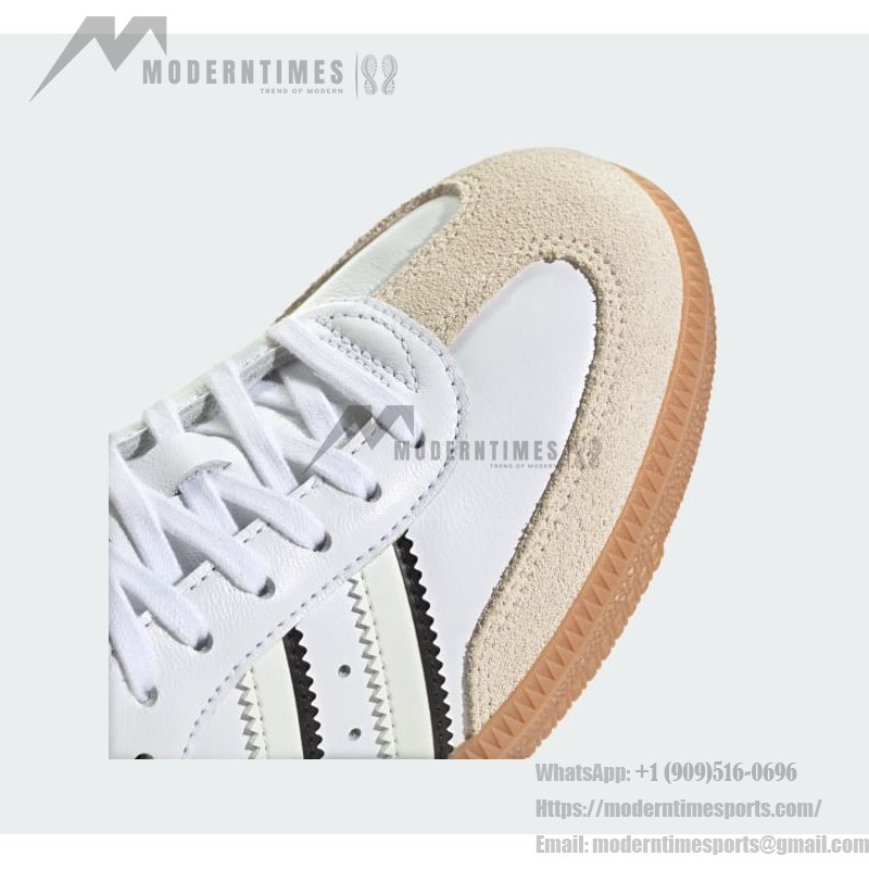 Adidas Samba OG IH5585 - Kids' Classic Sneakers in White and Black Adidas Samba OG IH5585 kids' white leather sneakers with black stripes and gum sole