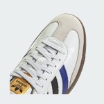 Adidas Samba OG ID1381 - クラシックなストリートウェアスニーカー Adidas Samba OG ID1381 - 青と黒のストライプが入った白レザースニーカー