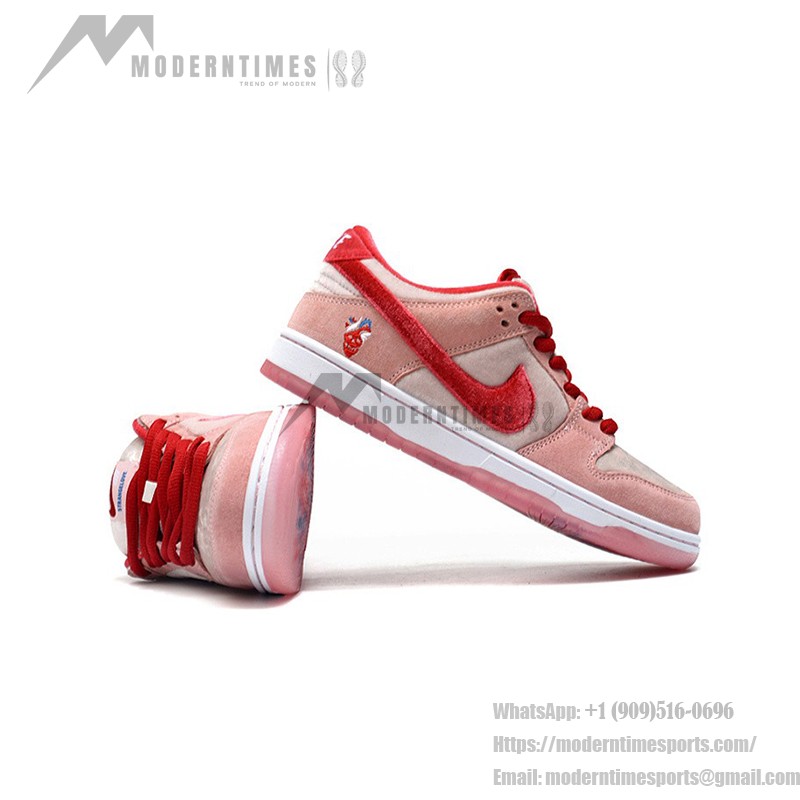 StrangeLove × Nike SB ダンクロー「バレンタインデー」CT2552-800 限定版スケートシューズ StrangeLove × Nike SB ダンクロー「バレンタインデー」CT2552-800 - 限定版スケートシューズ ピンクスエードとハート刺繍付き