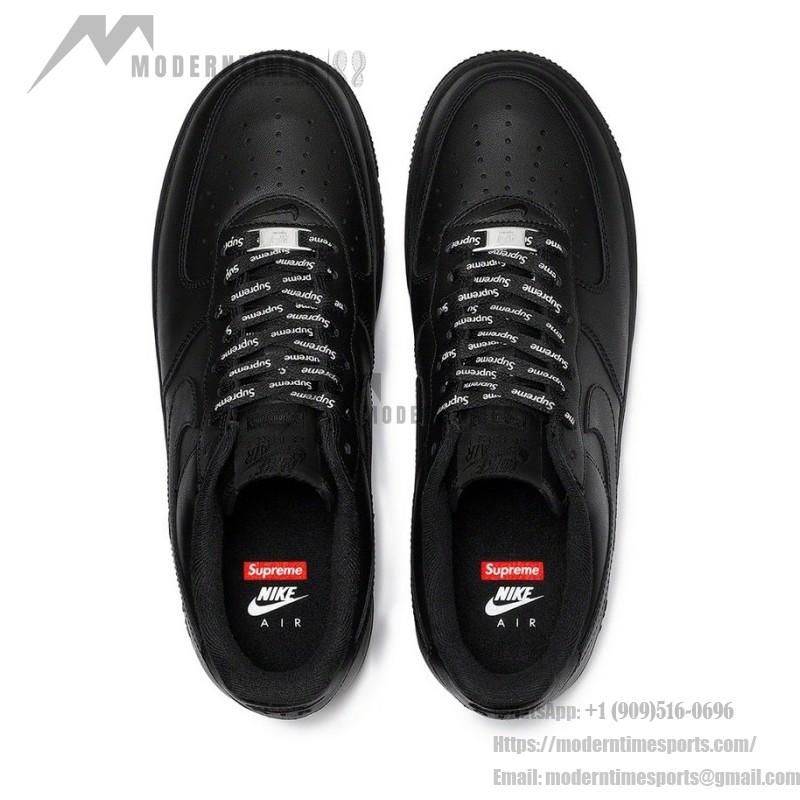 Supreme x Nike Air Force 1 Low CU9225-001 - 洗練されたブラックスニーカー Supreme x Nike Air Force 1 Low CU9225-001 - 赤いSupremeロゴが特徴のブラックレザースニーカー