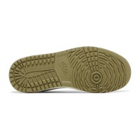 Travis Scott x Air Jordan 1 Low Golf “Olive” FZ3124-200 | ゴルフパフォーマンスとファッションの完璧な融合