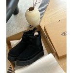 UGG Chelsea Platform Mini Black 1158051 - Stylish Suede Platform Boots UGG Chelsea Platform Mini Black 1158051 - Sleek Suede Boots with Bold Platform Sole
