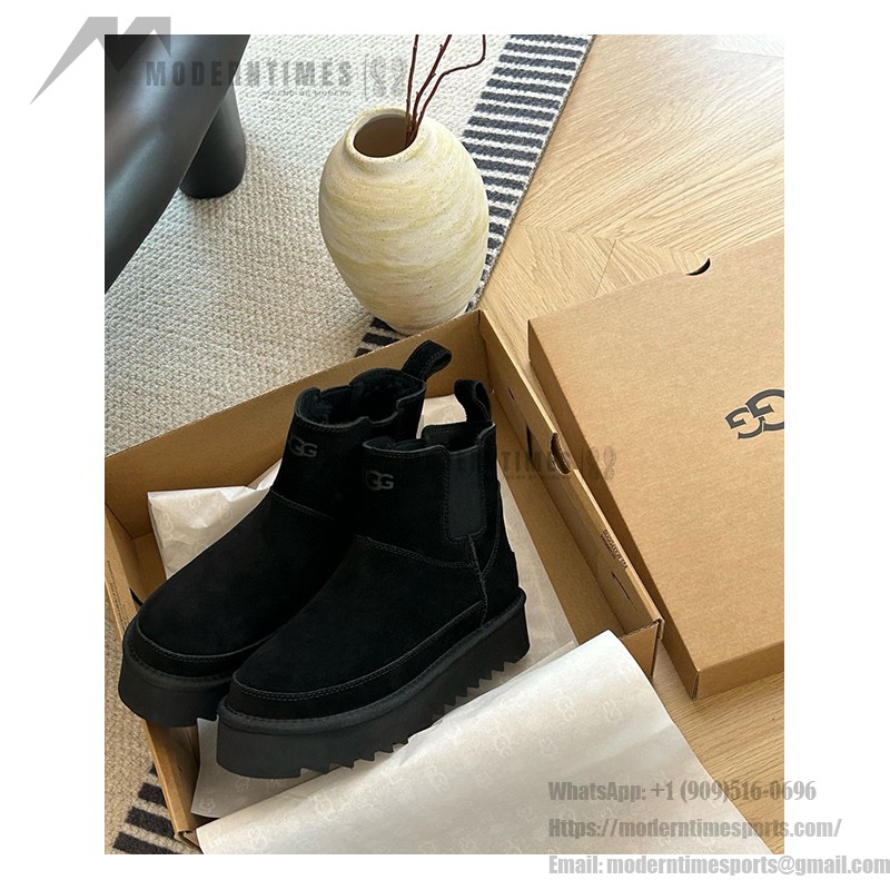 UGG Chelsea Platform Mini Black 1158051 - Stylish Suede Platform Boots UGG Chelsea Platform Mini Black 1158051 - Sleek Suede Boots with Bold Platform Sole