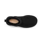 UGG クラシック ウルトラ ミニ アンテロープ ブラック 1116109 – スタイリッシュな快適さ UGG クラシック ウルトラ ミニ アンテロープ ブラック 1116109 ブーツ – スタイリッシュで暖かいデザイン