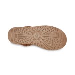 UGG クラシック ウルトラ ミニ チェスナット 1116109 ブーツ - シープスキンとウールの裏地 UGG クラシック ウルトラ ミニ チェスナット 1116109 ブーツ - シープスキンとウールの裏地