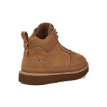 UGG ウィメンズ ハイランド ハイ ヘリテージ トレーナー チェスナット 1144054 UGG ウィメンズ ハイランド ハイ ヘリテージ トレーナー チェスナット 1144054 - スタイリッシュなスエードブーツ