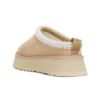 UGG レディース タズ スリッパ マスタードシード 1122553 UGG レディース タズ スリッパ マスタードシード 1122553 - シープスキンプラットフォームスリッパ