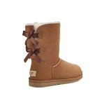 スタイリッシュな UGG ベイリー ボウ II ブーツ(チェスナット) UGG レディース ベイリー ボウ II ブーツ チェスナット 1016225