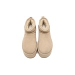 UGG レディース クラシック ウルトラ ミニ プラットフォーム 1135092 - トレンディで快適なシープスキンブーツ UGG レディース クラシック ウルトラ ミニ プラットフォーム 1135092 - シープスキンとスエードのプラットフォームソール付きブーツ