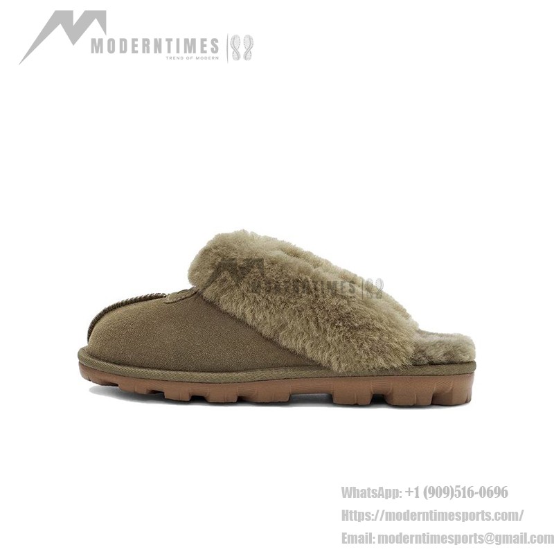 UGG ウィメンズ コケット スリッパ バーントオリーブ 1015125 - 快適なシープスキン 室内外兼用スリッパ UGG ウィメンズ コケット スリッパ バーントオリーブ 1015125 - 室内外兼用の快適なシープスキンスリッパ