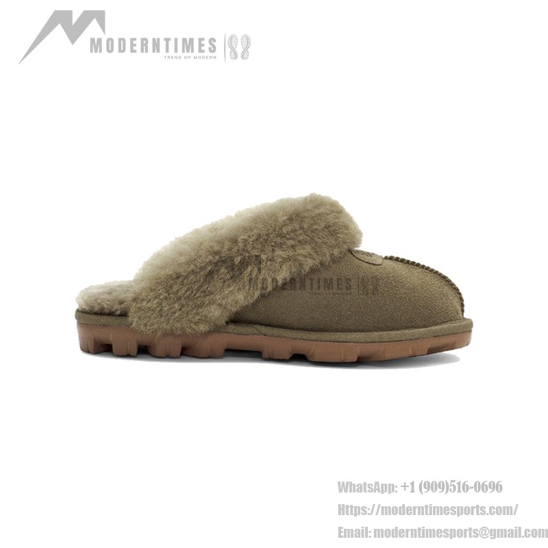 UGG ウィメンズ コケット スリッパ バーントオリーブ 1015125 - 快適なシープスキン 室内外兼用スリッパ UGG ウィメンズ コケット スリッパ バーントオリーブ 1015125 - 室内外兼用の快適なシープスキンスリッパ