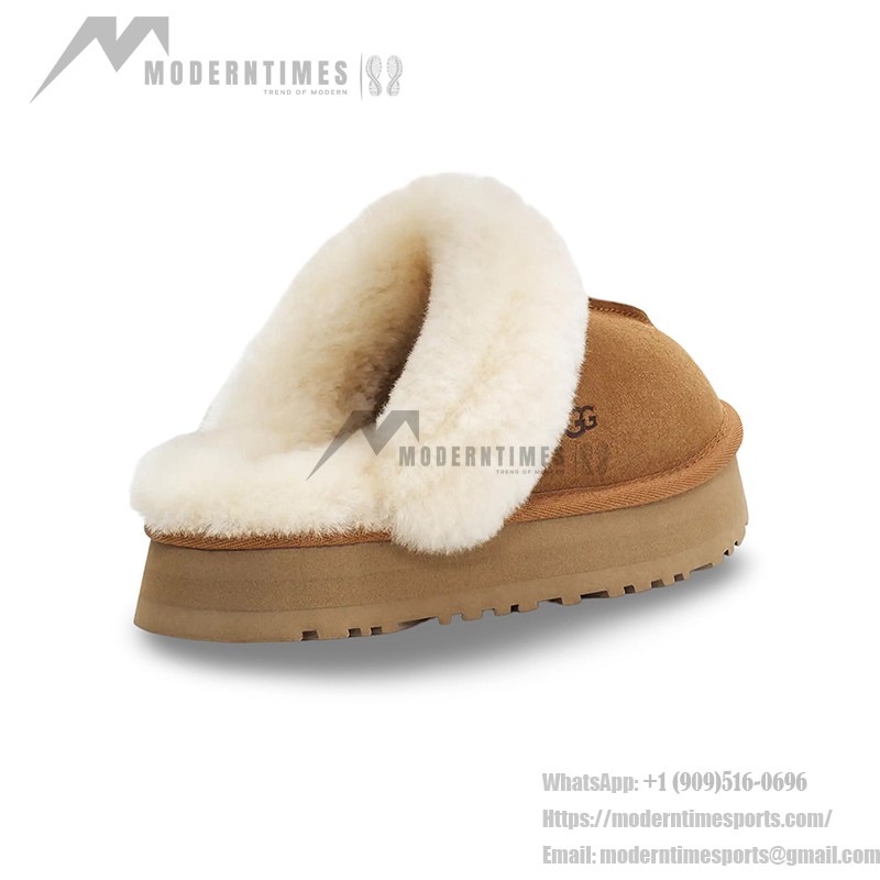 UGG ウィメンズ ディスケット スリッパ チェスナット 1122550 - 暖かくてスタイリッシュなシープスキン スリッパ UGG ウィメンズ ディスケット スリッパ チェスナット 1122550 - 室内外兼用の快適なシープスキン プラットフォームスリッパ