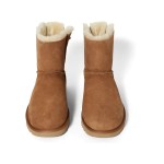 UGG レディース ミニ ベイリーボウ II ブーツ チェスナット - スタイリッシュなスエードとシープスキンライニングブーツ UGG レディース ミニ ベイリーボウ II ブーツ チェスナット 1016501 - スタイリッシュなスエードとシープスキンのブーツ