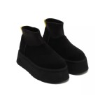 UGG レディース クラシック ミニ ディッパー ブラック 1168170:防水プラットフォームブーツ UGG レディース クラシック ミニ ディッパー ブラック 1168170、防水アッパーとプラットフォームソール付き
