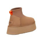 UGG ウィメンズ クラシック ミニ ディッパー チェスナット 1168170-CHE - スタイリッシュで防水のプラットフォームブーツ UGG ウィメンズ クラシック ミニ ディッパー チェスナット 1168170-CHE - 防水仕様のプラットフォームブーツ
