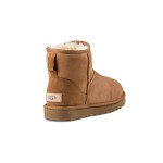 UGG ウィメンズ クラシック ミニ II ブーツ チェスナット 1016222 - 暖かくてスタイリッシュな冬用ブーツ UGG ウィメンズ クラシック ミニ II ブーツ チェスナット 1016222 - 暖かくて快適なショートブーツ