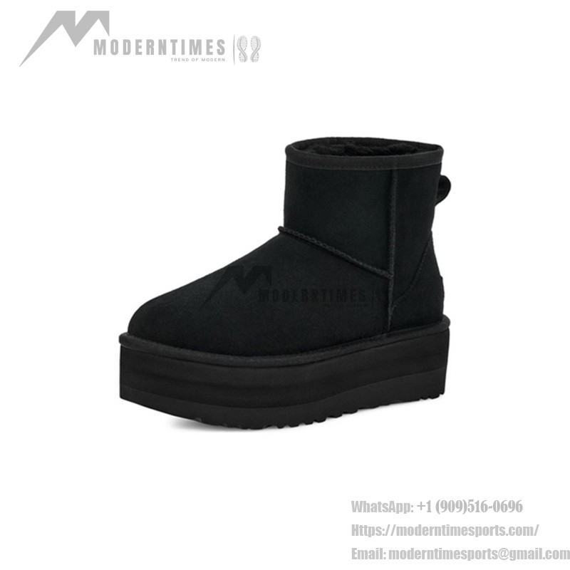 UGG クラシック ミニ プラットフォーム ブラック:快適でスタイリッシュな厚底ブーツ スエードアッパーとプラットフォームソールを備えたUGG クラシック ミニ プラットフォーム ブラックブーツ