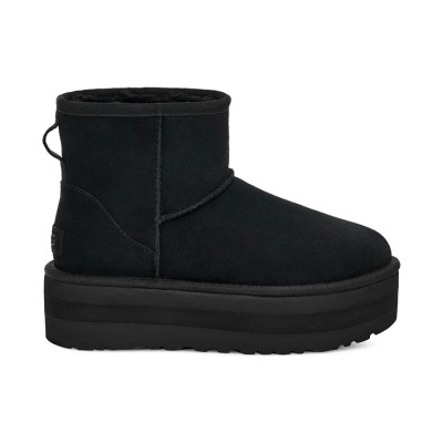 UGG クラシック ミニ プラットフォーム ブラック：モダンな厚底デザインでスタイリッシュかつ快適なブーツ