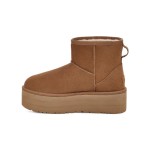 UGG クラシック ミニ プラットフォーム チェスナット 1134991 - 毎日使えるスタイリッシュなシープスキンブーツ UGG クラシック ミニ プラットフォーム チェスナット 1134991 ブーツ - スエードとシープスキンの快適さとプラットフォームソール