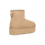 UGG クラシック ミニ プラットフォーム マスタードシード 1134991 - トレンディな日常使いに最適なスタイリッシュシープスキンブーツ UGG クラシック ミニ プラットフォーム マスタードシード 1134991 ブーツ - シープスキンとスエードの快適さとプラットフォームソール