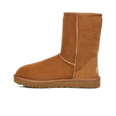 UGG ウィメンズ クラシック ショート II ブーツ チェスナット 1016223 - 暖かくてタイムレスなミッドカーフ冬用ブーツ