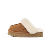 UGG ディスクエット チェスナット 1122550 - 究極の快適さを提供する高級シープスキンスリッパ
